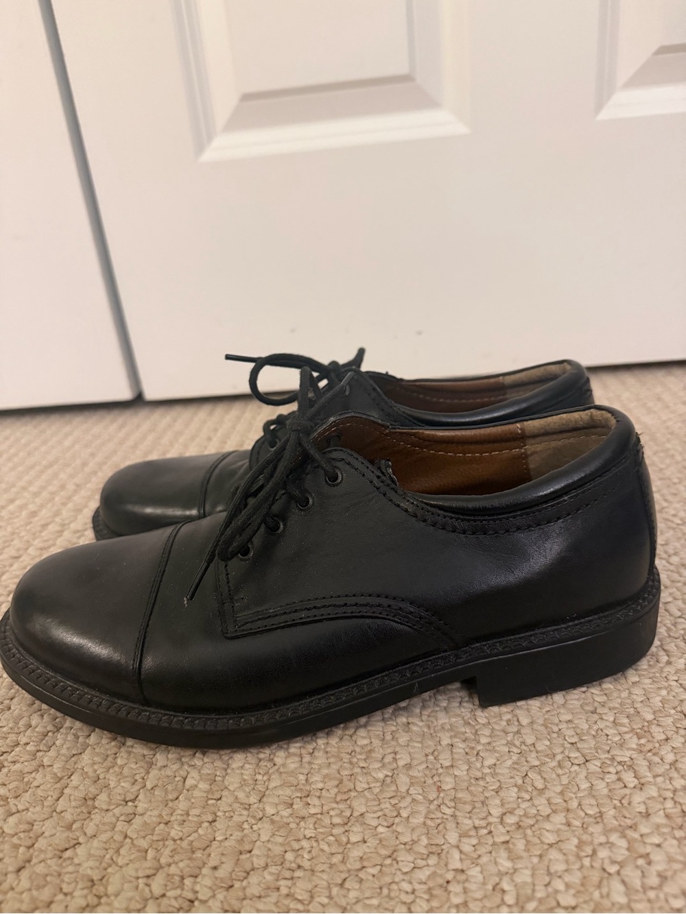 G.H. Bass & Co Cap Toe Oxford Black Leather Dress Shoes